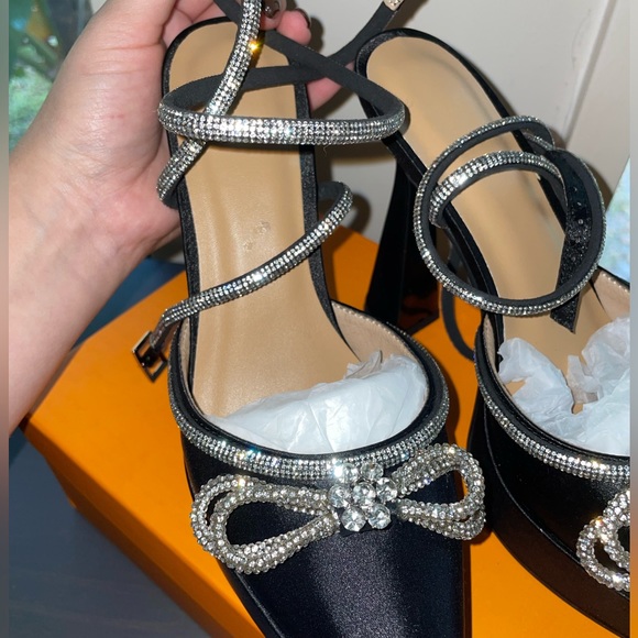 NWT Black Embellished Platform Heel Pumps - Picture 8 of 11